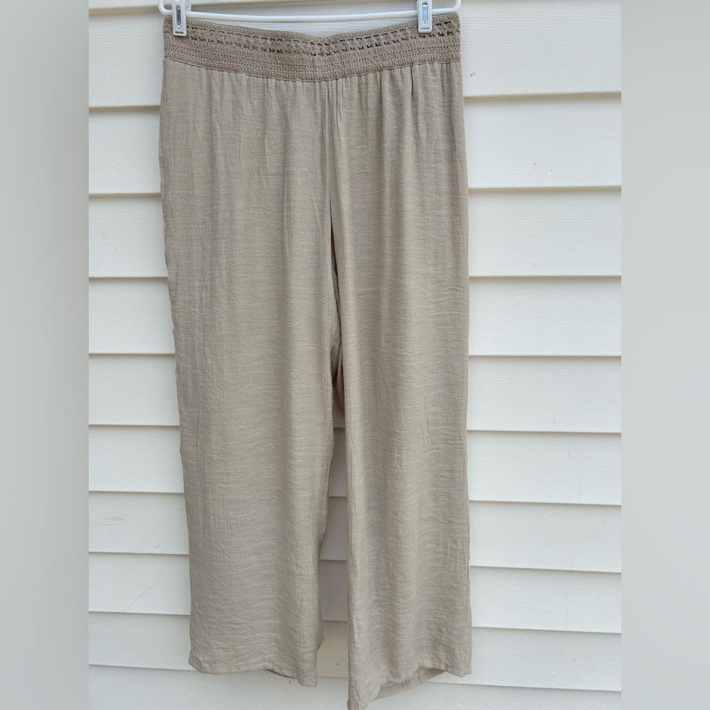 New Directions Cream Wide-Leg Pants